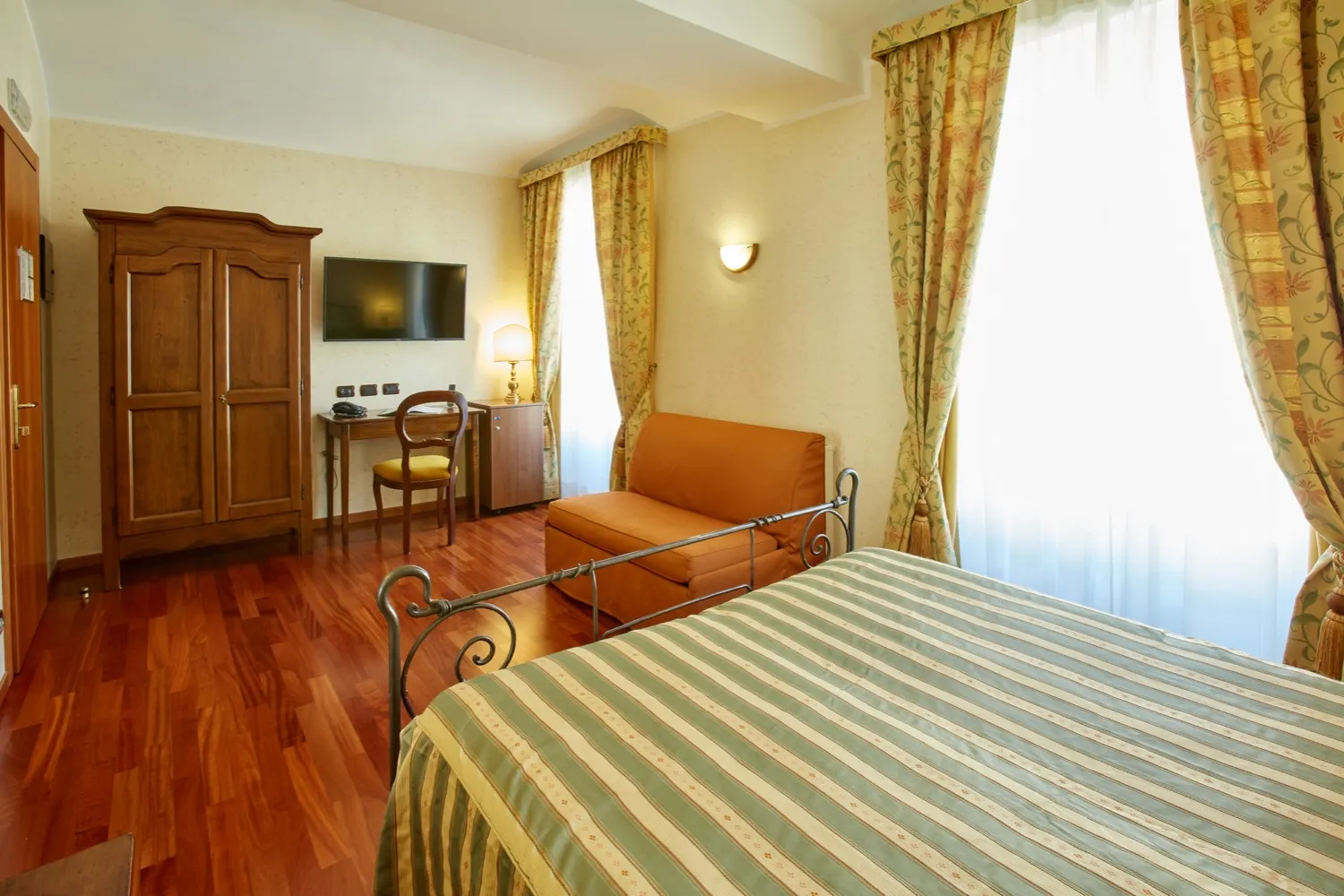 hotel-liberty-torino-camera-tripla-2